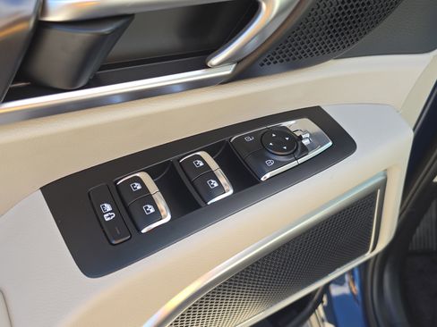 Used 2025 Kia Telluride S image 23