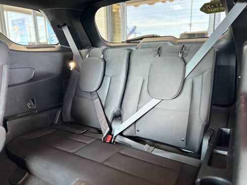 Used 2020 Ford Explorer XLT AWD/4WD image 48