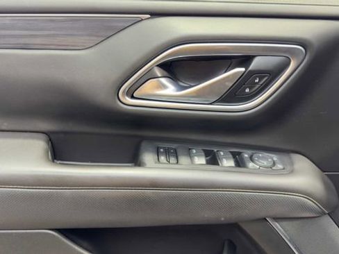 Used 2021 GMC Yukon SLT w/ SLT Luxury Plus Package image 25