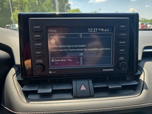 Used 2021 Toyota RAV4 XLE w/ Convenience Package AWD/4WD image 22