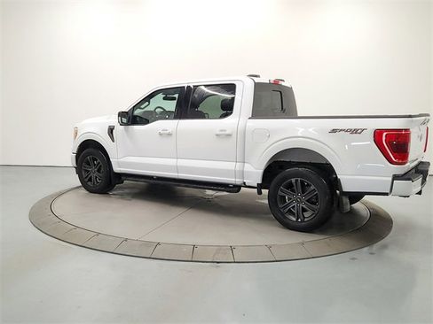 Used 2022 Ford F150 XLT w/ Equipment Group 302A High image 5