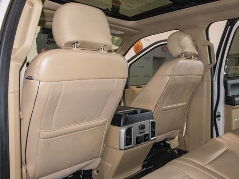 Used 2019 Ford F250 Lariat w/ Lariat Ultimate Package image 10