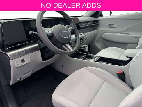 New 2026 Hyundai Kona SE image 18