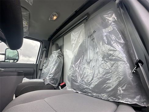New 2024 Ford E-450 and Econoline 450 Super Duty w/ Power Windows & Locks Group image 16