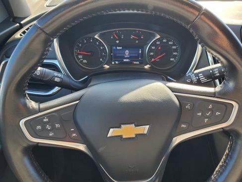 Used 2022 Chevrolet Equinox LT image 13