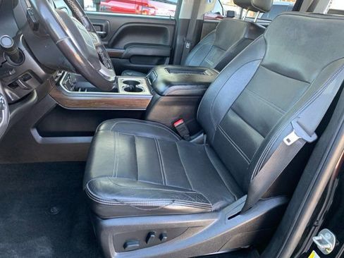 Used 2018 GMC Sierra 3500 Denali image 10