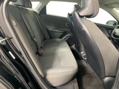 Used 2025 Kia K4 FWD image 33