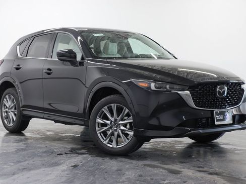 New 2025 MAZDA CX-5 AWD 2.5 S w/ Premium Plus Pkg image 2
