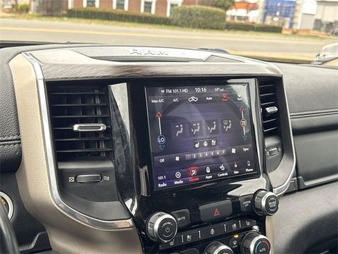 Used 2019 RAM 1500 Laramie image 20