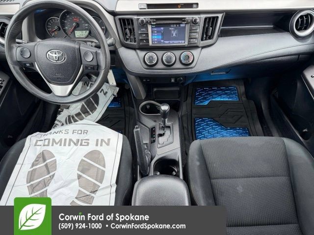 Used 2016 Toyota RAV4 LE AWD/4WD image 13