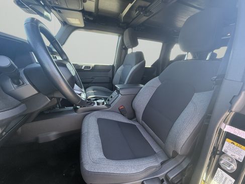 Used 2025 Ford Bronco Big Bend AWD/4WD image 9