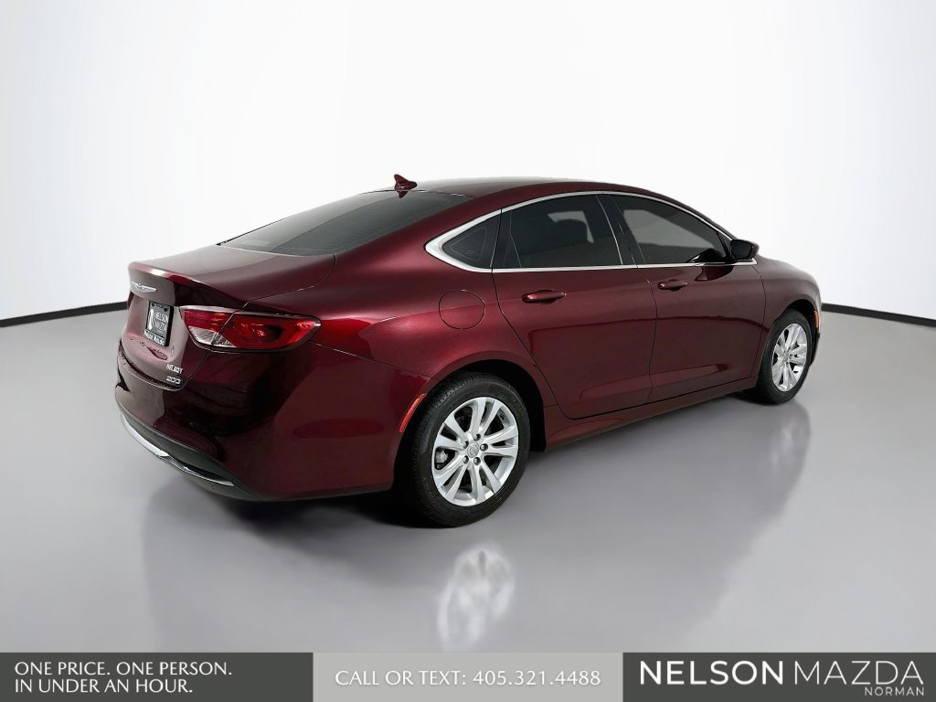 Used 2017 Chrysler 200 Limited Platinum FWD image 6