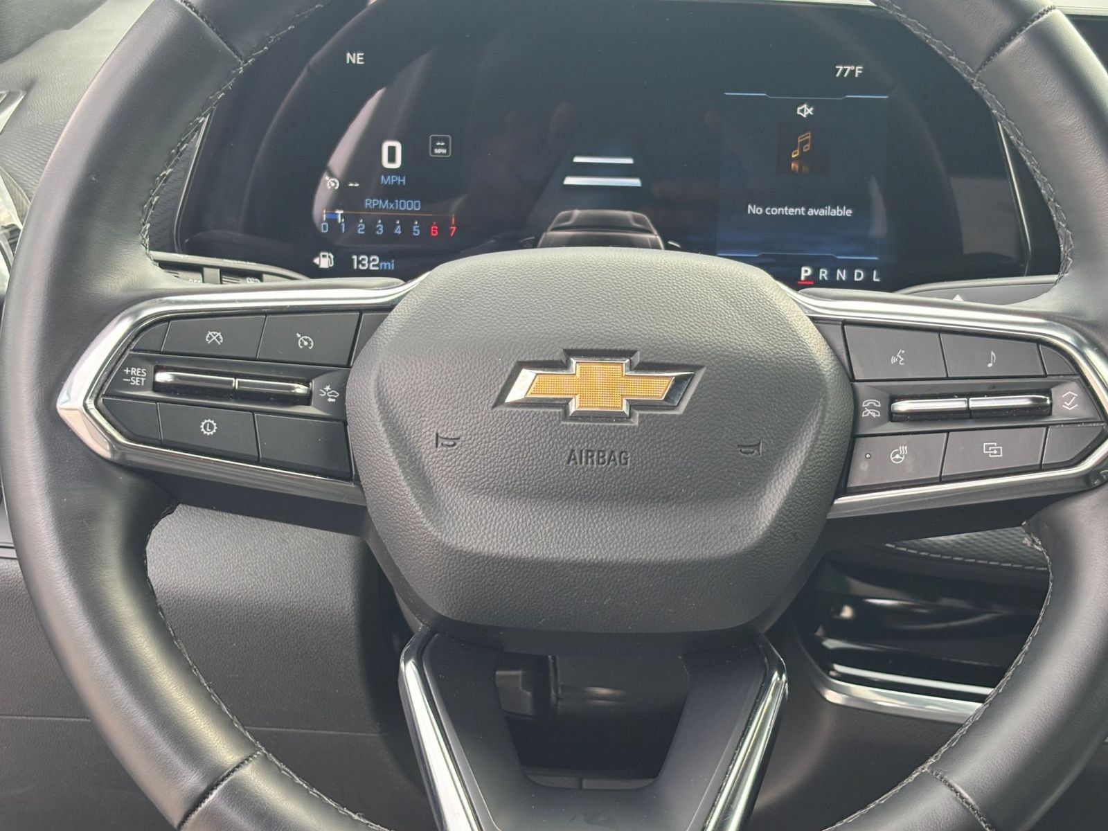 Used 2025 Chevrolet Equinox LT FWD image 27