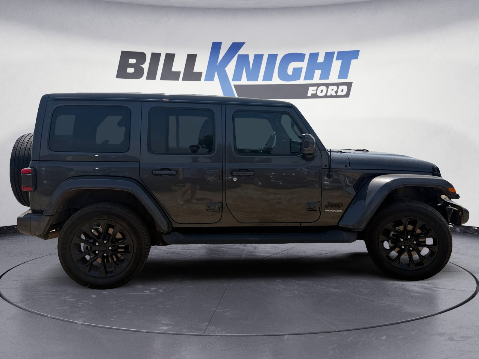 Used 2020 Jeep Wrangler Unlimited Sahara AWD/4WD image 6