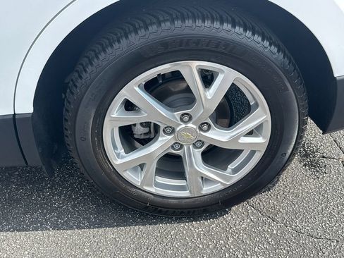Used 2020 Chevrolet Equinox Premier image 21