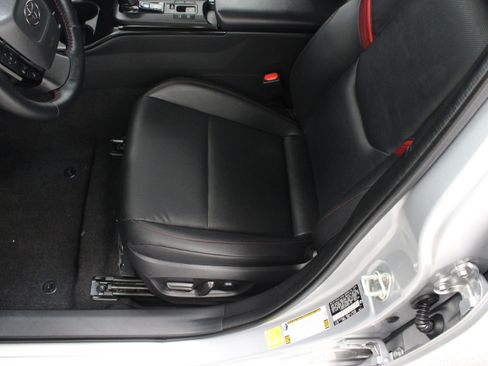 Certified 2024 Toyota Prius Prime Premium w/ Advanced Technology Package FWD image 15