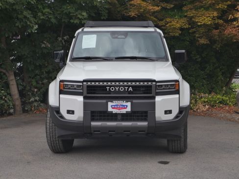 Used 2025 Toyota Land Cruiser AWD/4WD image 35