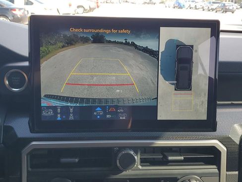 Certified 2025 Toyota 4Runner Limited image 31