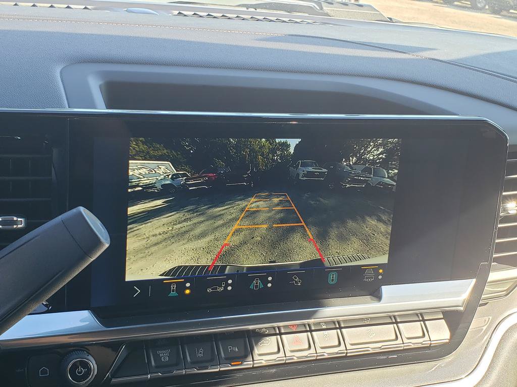 New 2026 Chevrolet Silverado 2500 High Country w/ Technology Package AWD/4WD image 32
