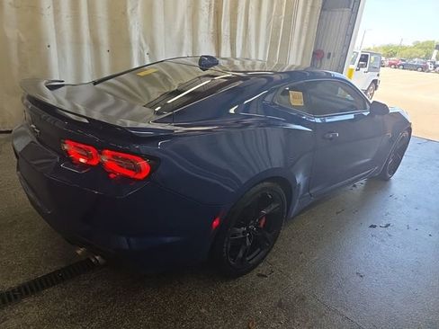 Used 2020 Chevrolet Camaro SS RWD image 2