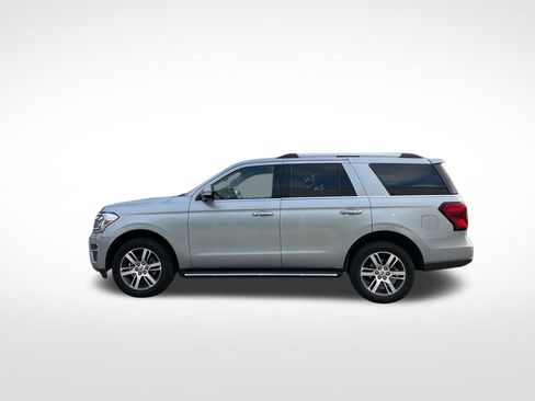 Used 2023 Ford Expedition Limited image 6