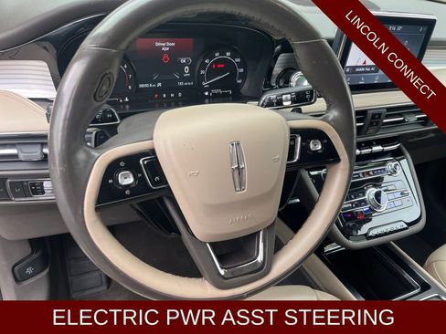 Used 2020 Lincoln Corsair AWD w/ Equipment Group 101A image 9