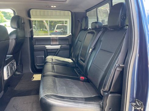 Used 2015 Ford F150 Lariat w/ Equipment Group 502A Luxury AWD/4WD image 24