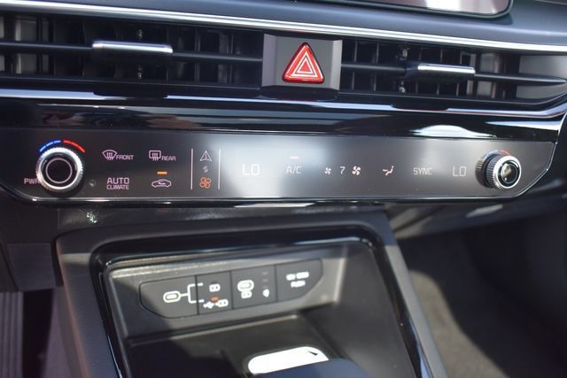 New 2026 Kia K5 GT-Line w/ GT-Line Premium Package AWD/4WD image 29