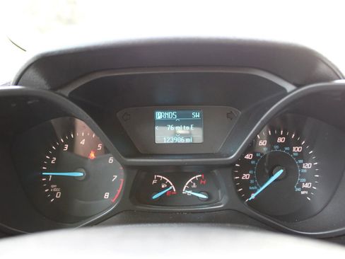 Used 2016 Ford Transit Connect Titanium image 25