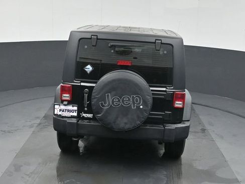 Used 2014 Jeep Wrangler Sport w/ Connectivity Group AWD/4WD image 33