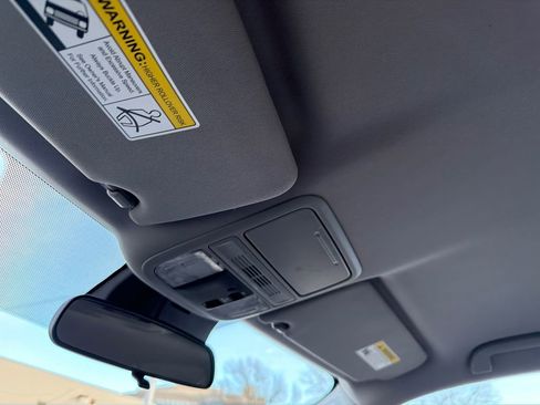 Used 2019 Honda Pilot LX image 29