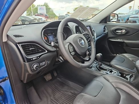 Used 2023 Jeep Cherokee Altitude Lux AWD/4WD image 17