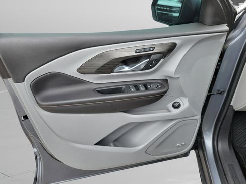 Used 2019 GMC Terrain SLT w/ Preferred Package image 6