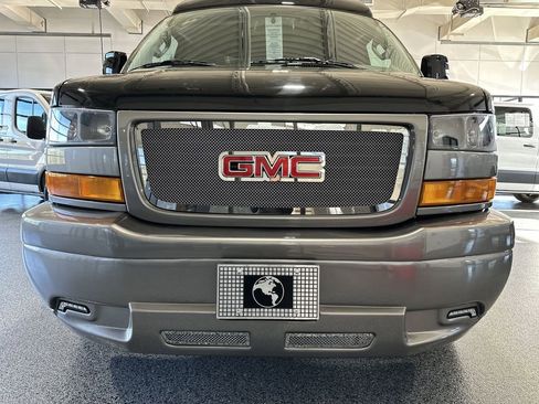 Used 2024 GMC Savana 2500 w/ Driver Convenience Package image 24