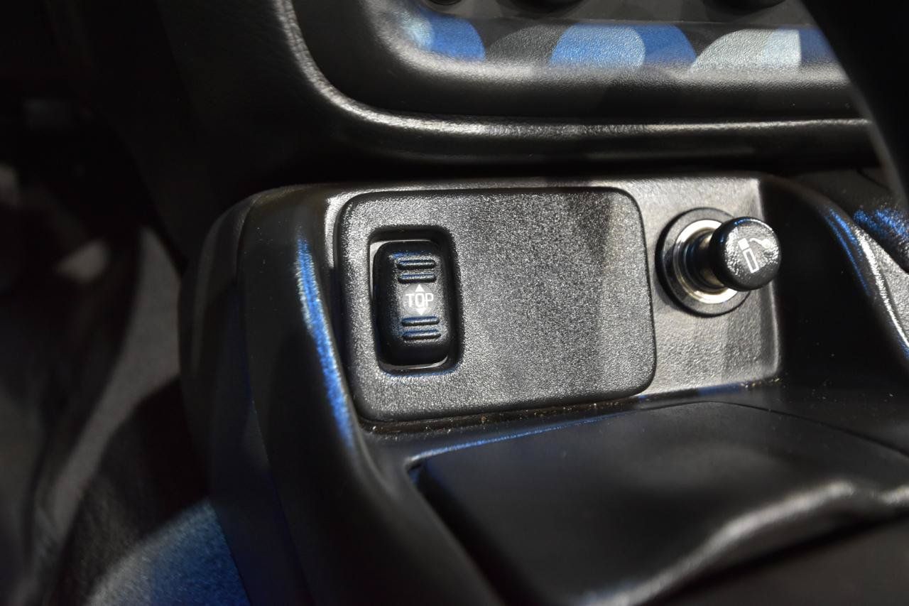 Used 2002 Chevrolet Camaro Z28 w/ SS Performance/Appearance Pkg RWD image 31