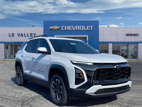 New 2026 Chevrolet Equinox ACTIV w/ Convenience Package III AWD/4WD image 1