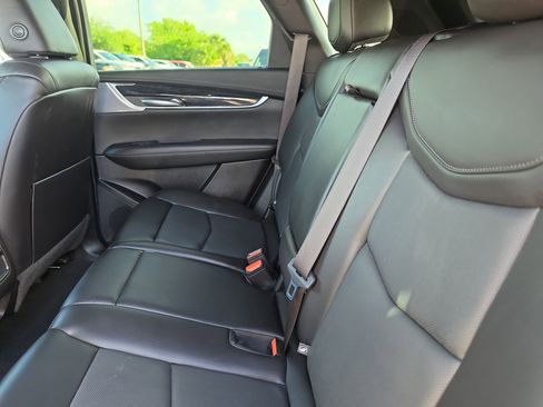 Used 2024 Cadillac XT5 Premium Luxury FWD image 12