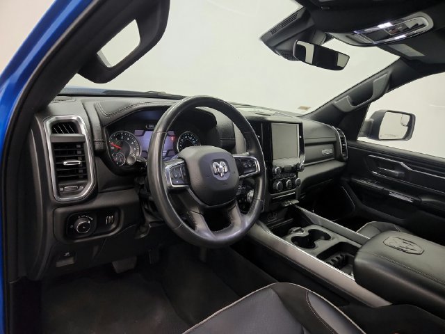 Used 2024 RAM 1500 Laramie AWD/4WD image 13