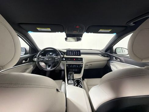 Used 2025 Genesis G70 2.5T RWD image 24