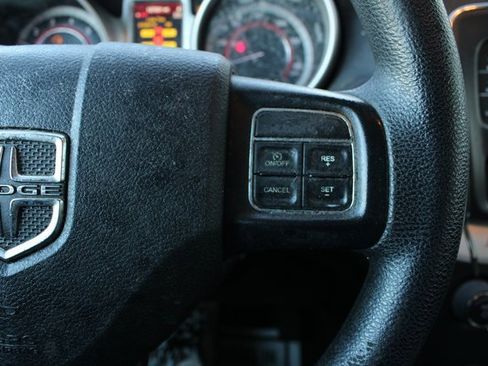 Used 2017 Dodge Journey SXT w/ Comfort/Convenience Group image 10