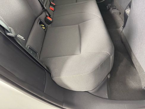 Used 2025 Toyota Corolla LE image 28