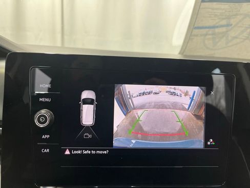 New 2026 Volkswagen Taos S image 18