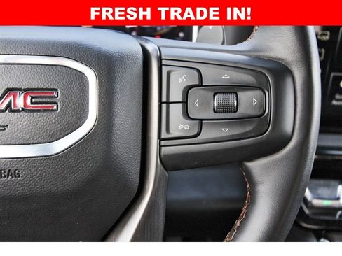 Used 2025 GMC Sierra 1500 AT4 image 16