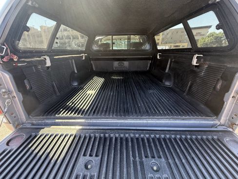 Used 2000 Toyota Tundra SR5 image 30