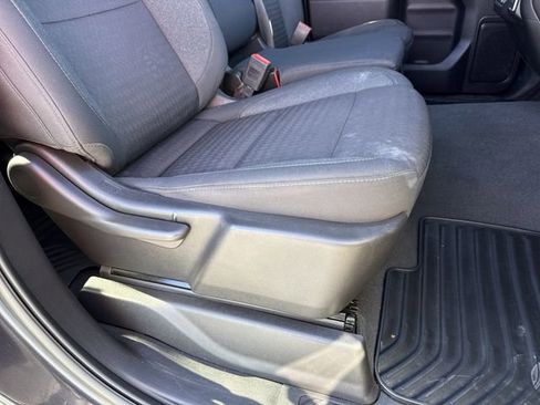 Used 2023 Chevrolet Silverado 1500 Custom image 20