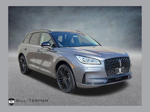 New 2024 Lincoln Corsair Reserve w/ Equipment Group 202A image 1