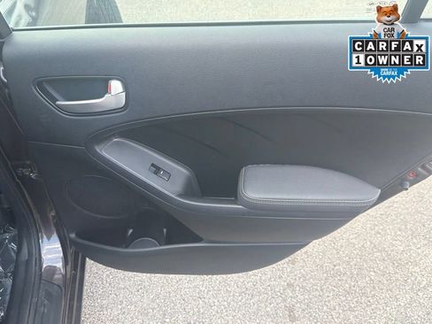Used 2017 Kia Forte LX FWD image 22