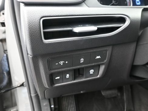 Certified 2023 Hyundai Sonata SE w/ Preferred Accessory Package image 13