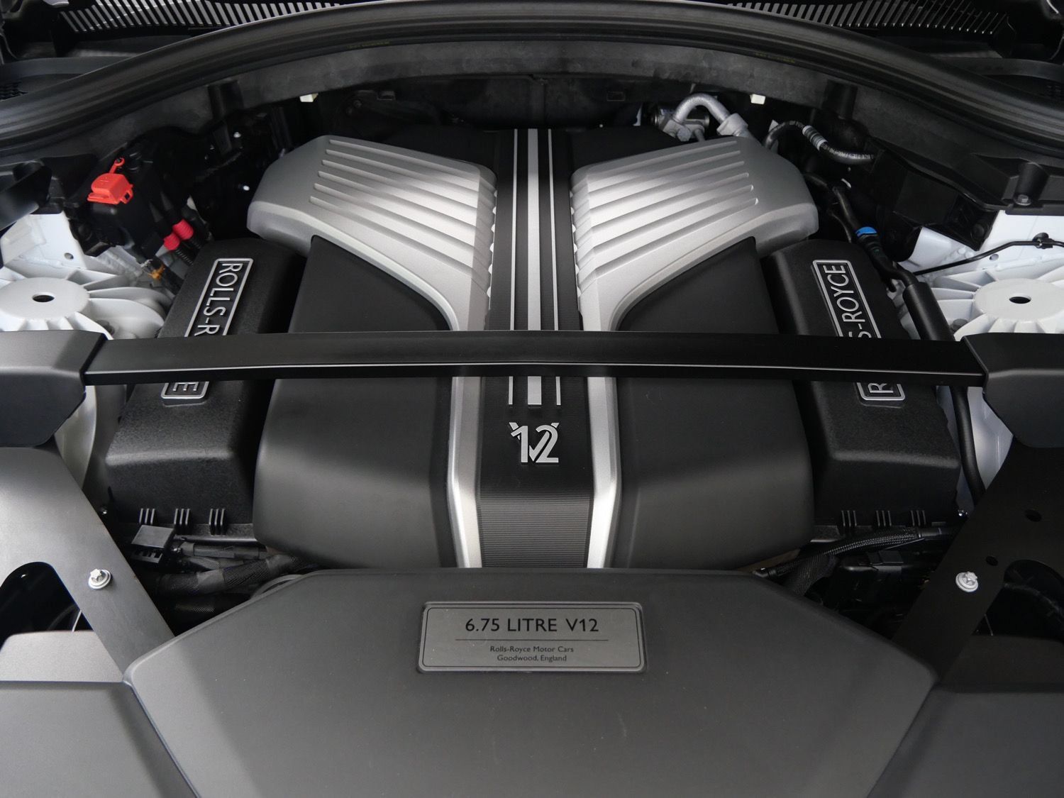 Certified 2024 Rolls-Royce Cullinan w/ Cullinan Package AWD/4WD image 34
