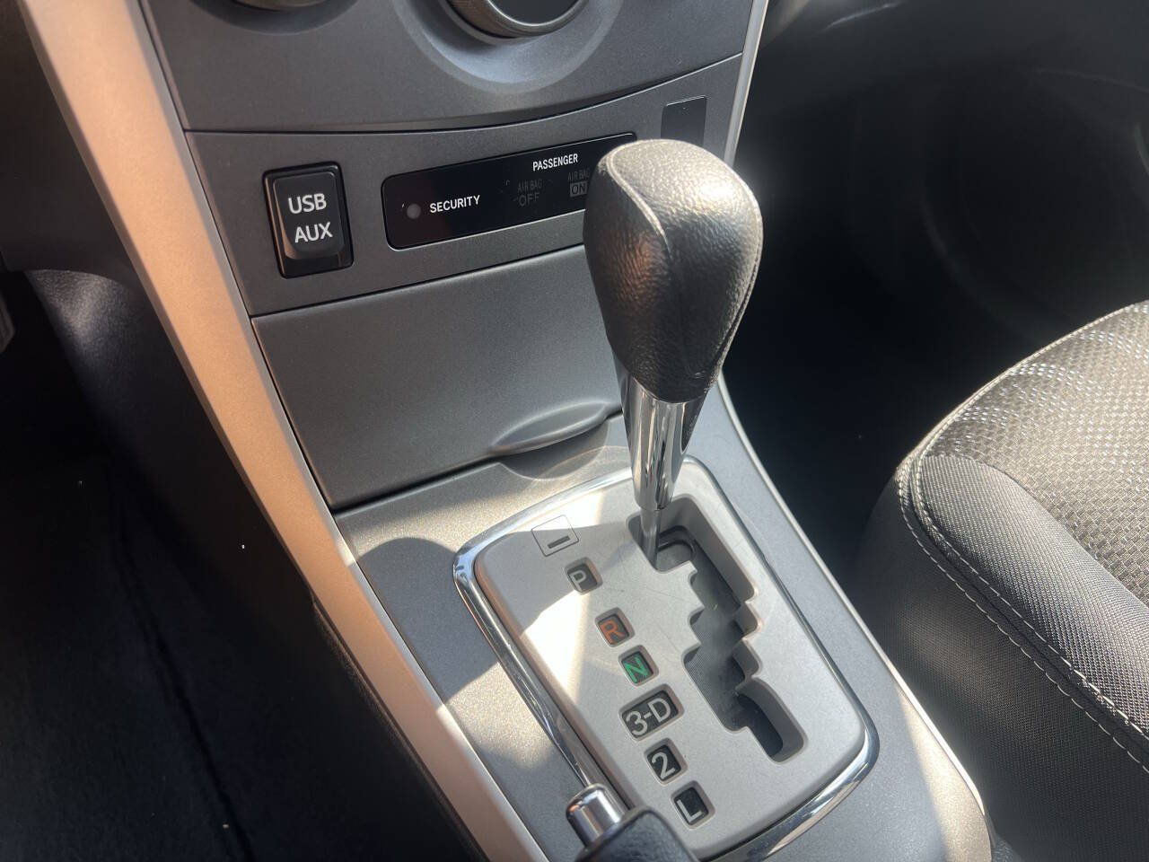 Used 2013 Toyota Corolla S FWD image 28